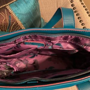 Lug Satin Luxe Tote-Paddock in Teal